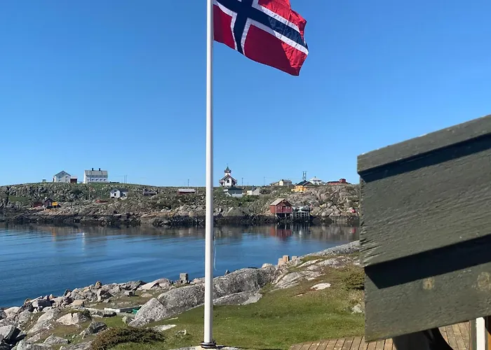 Nice Home In Sauoya With House Sea View *