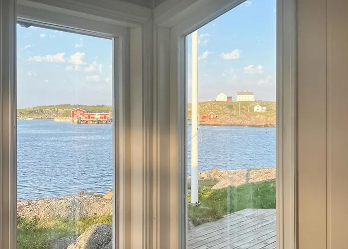 Prázdninový dům In Sauoya With House Sea View